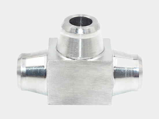 对焊式三通接头